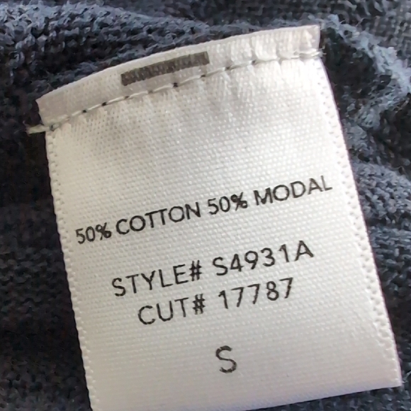 M. Rena Tunic - Picture 5 of 5